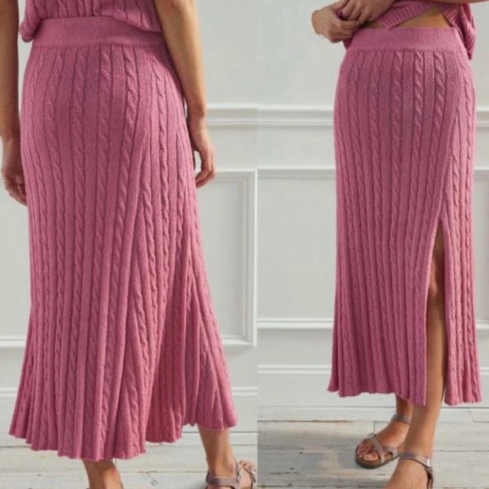 Pink Anthropologie knit set - Picture 2 of 5